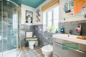 Photo 44- click for photo gallery